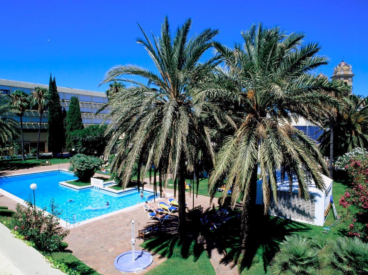 Hotel De 4*