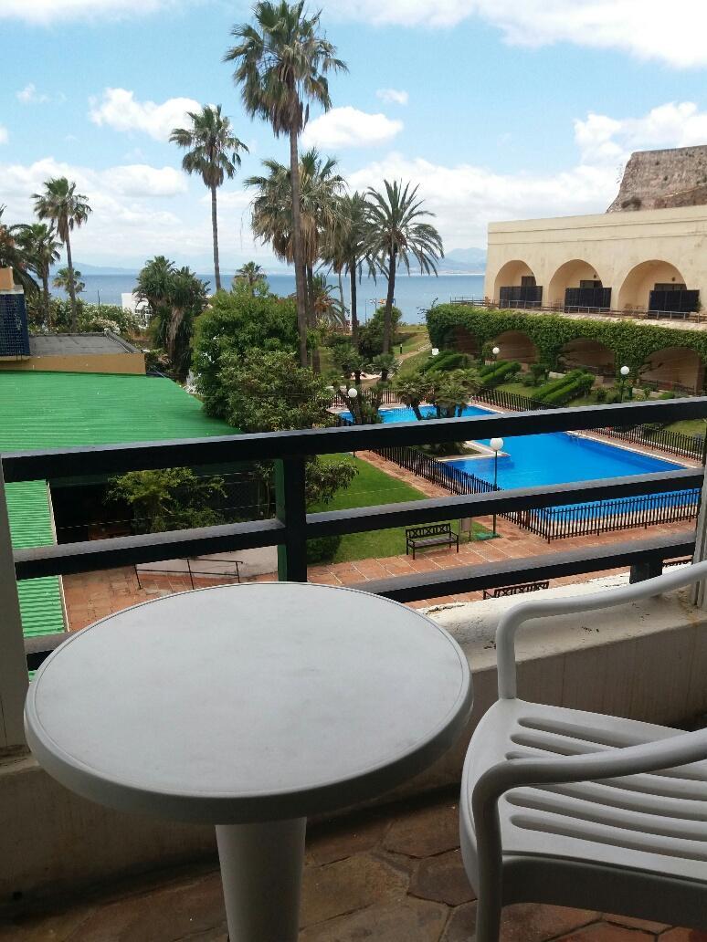 Hotel De 4*