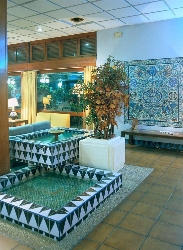 De 4* Ceuta