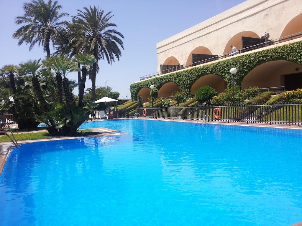 Hotel De 4*